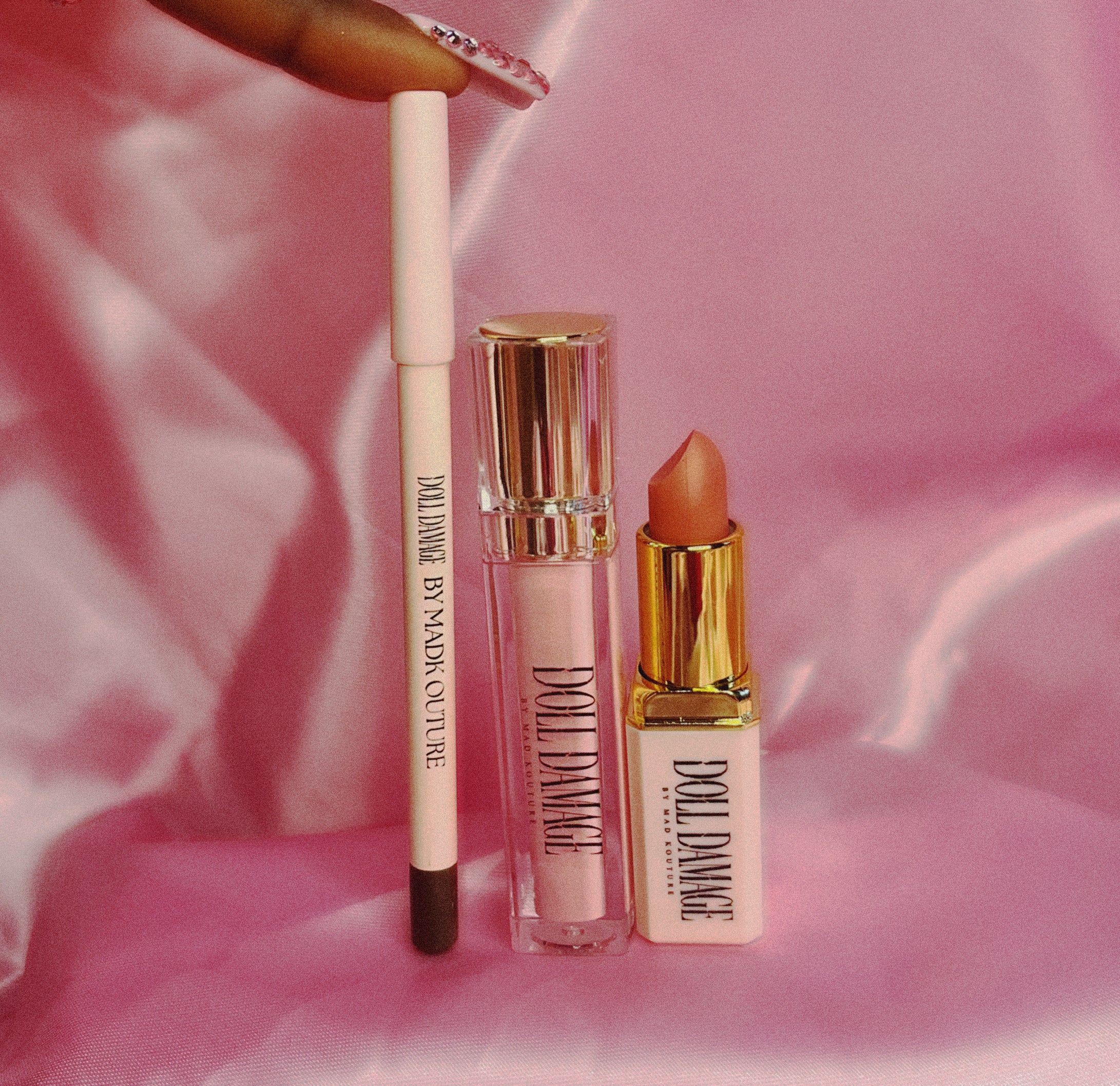 BROKEN BARBIE LIP VAULT